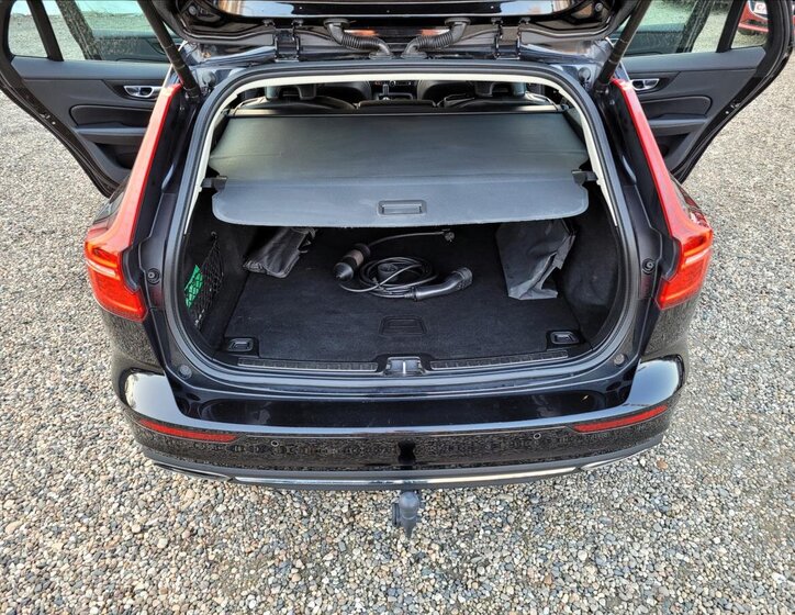 Volvo V60 Kombi 2,0 l 251 kw