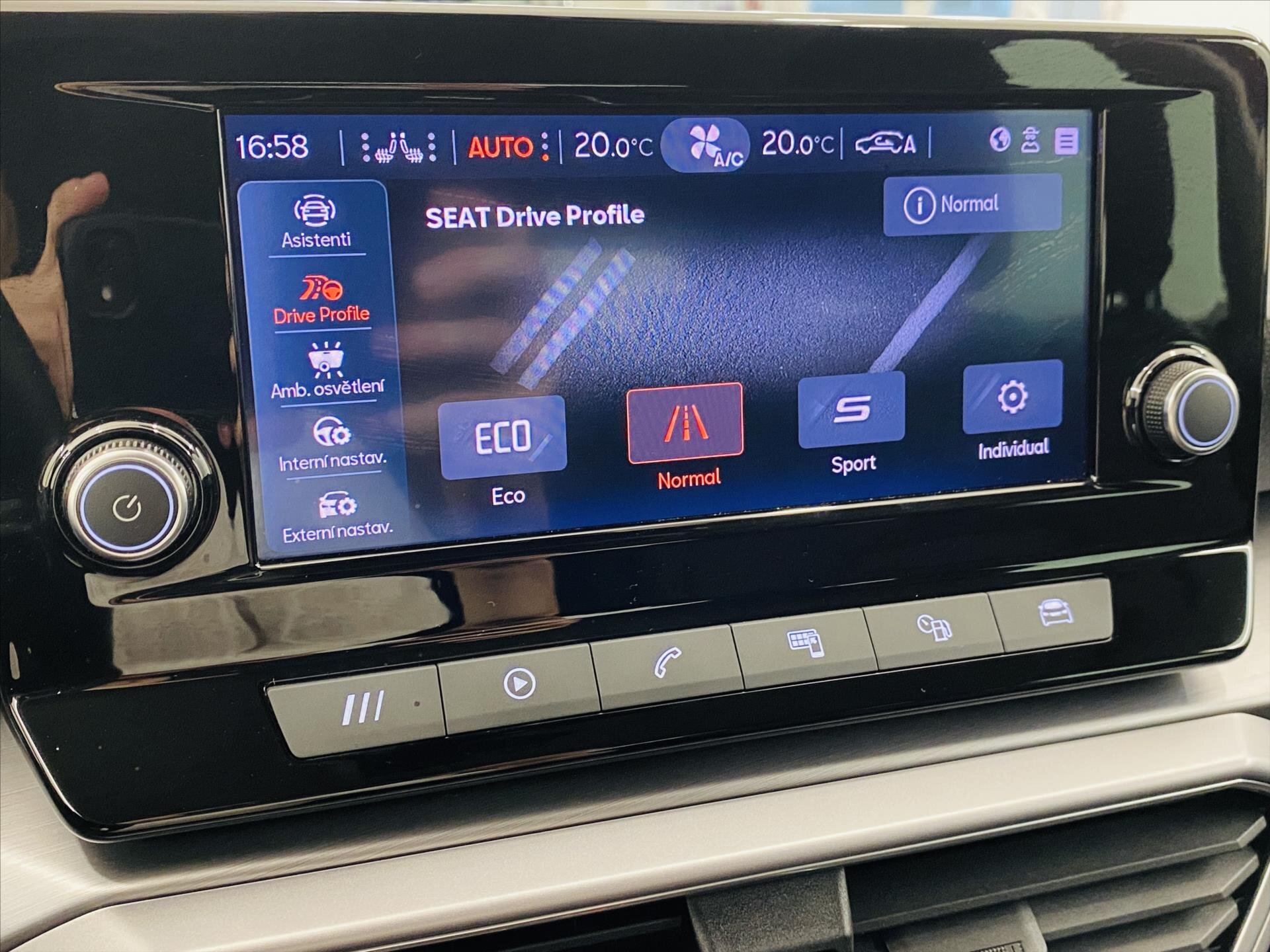 Seat Leon Kombi 1,5 l 110 kw