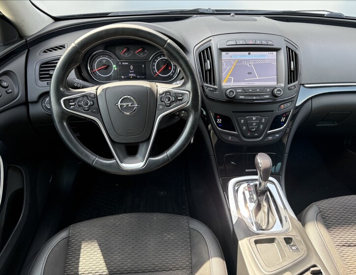 Opel Insignia 8