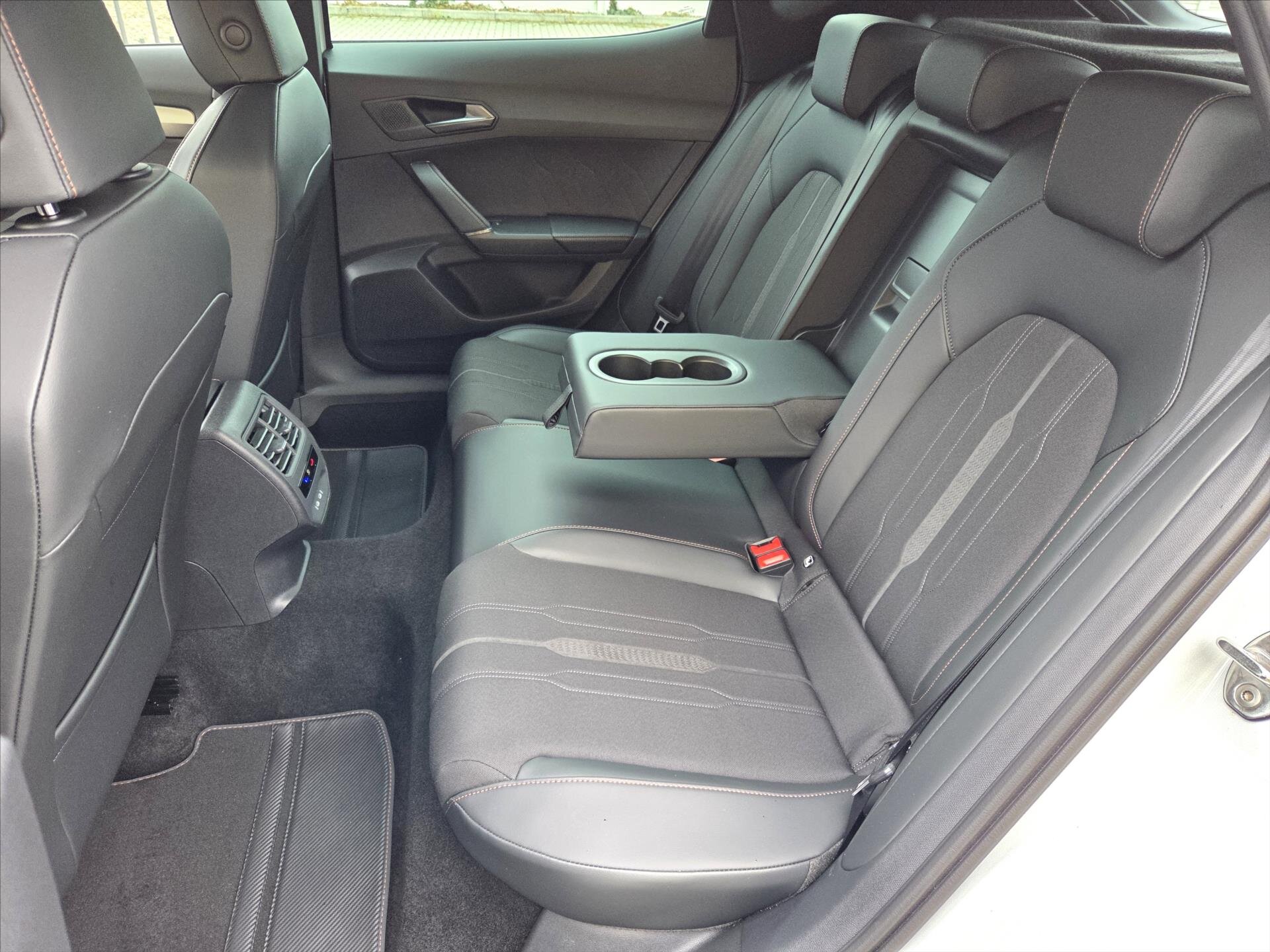 Cupra Formentor SUV / Terénní 1,5 l 110 kw