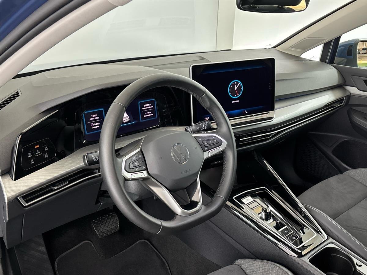 Volkswagen Golf Kombi 1,5 l 110 kw