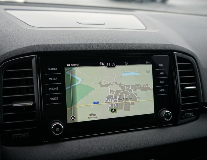 Škoda Karoq SUV / Terénní 1,5 l 110 kw