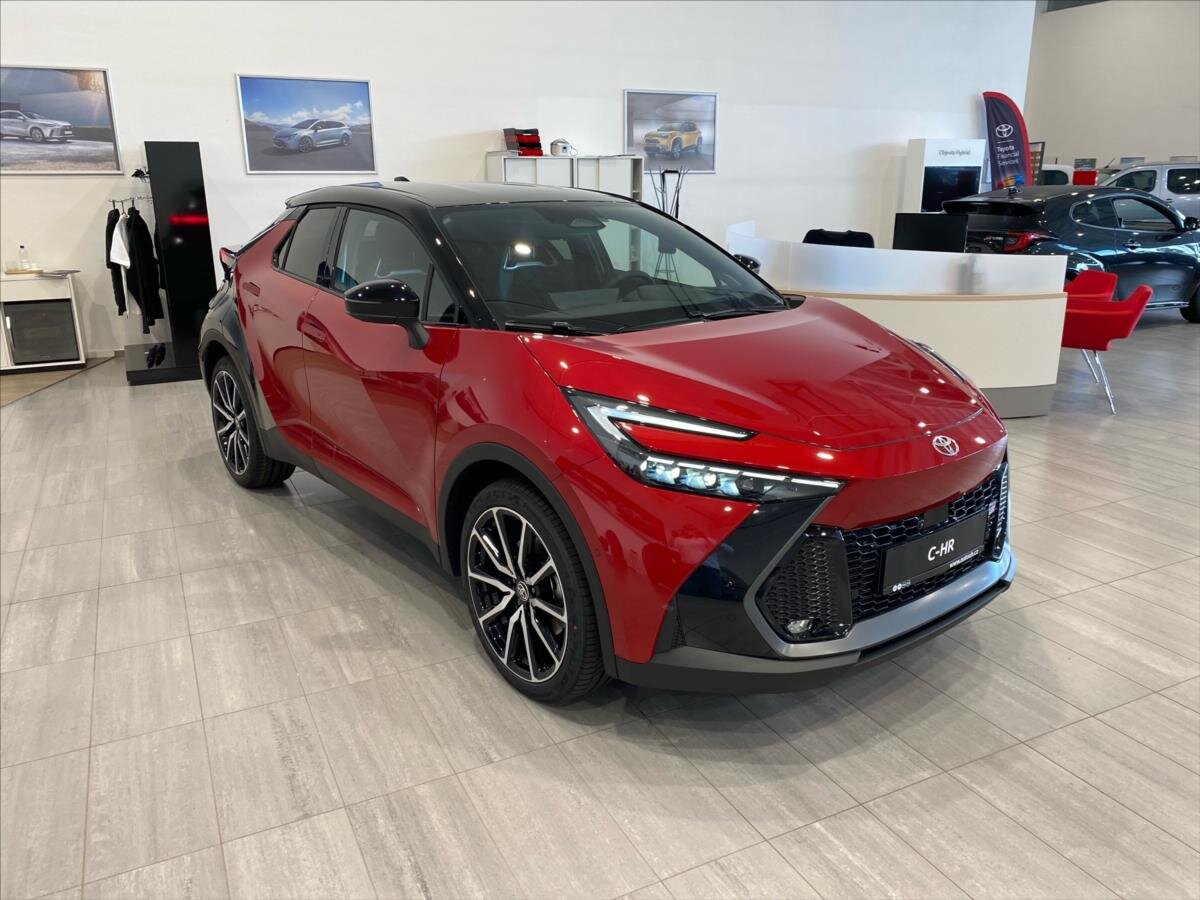 Toyota C-HR SUV 2,0 l 165 kw