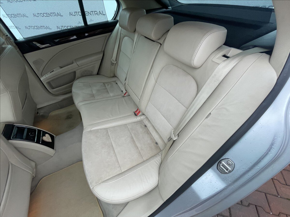 Škoda Superb Liftback 1,8 l 118 kw