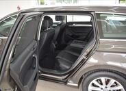 Volkswagen Passat 11