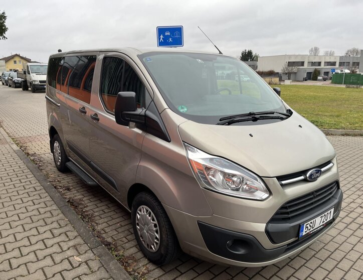 Ford Transit Custom 4