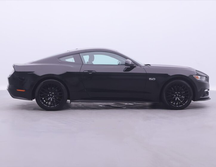 Ford Mustang Kupé 5,0 l 310 kw