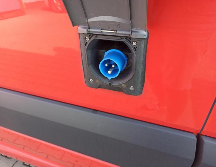 Mercedes-Benz Sprinter 29