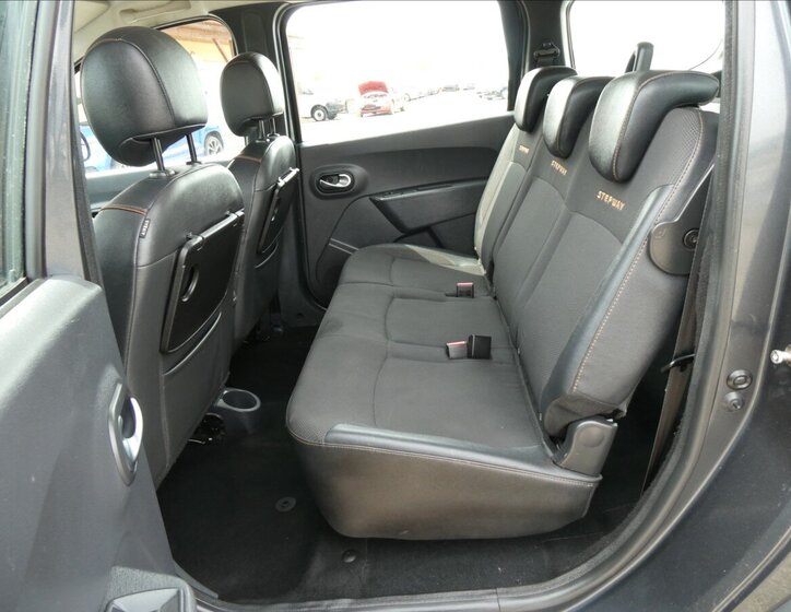 Dacia Lodgy Kombi 1,2 l 85 kw