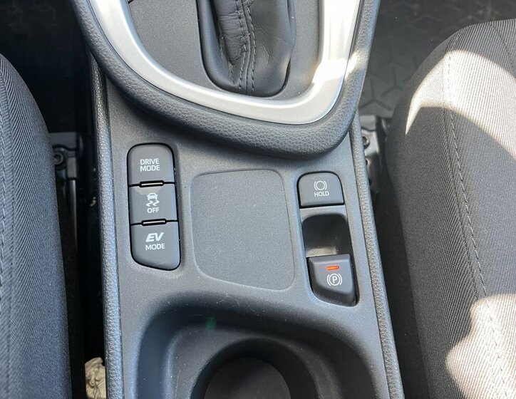 Toyota Yaris Hatchback 1,5 l 68 kw