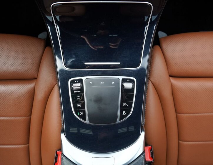 Mercedes-Benz GLC SUV / Terénní 2,0 l 143 kw