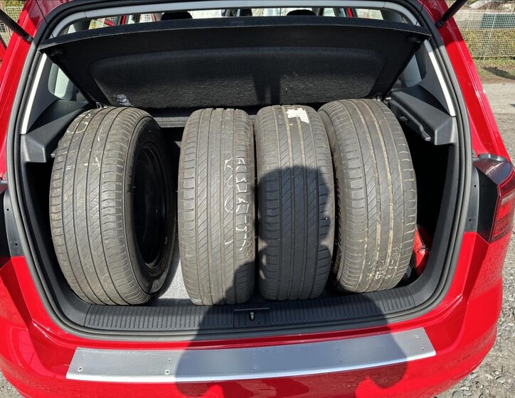 Volkswagen Golf Sportsvan MPV 1,4 l 92 kw