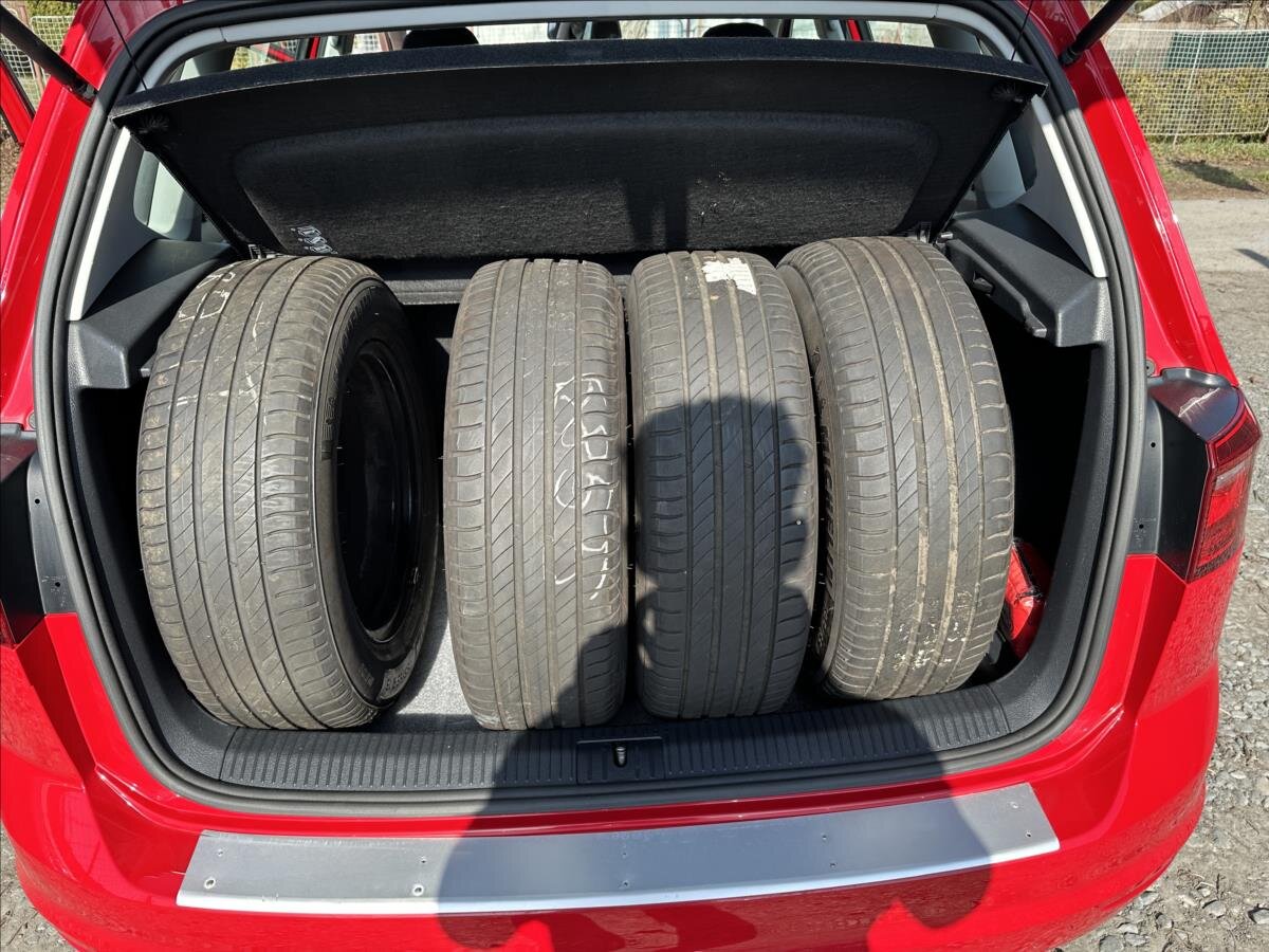 Volkswagen Golf Sportsvan MPV 1,4 l 92 kw