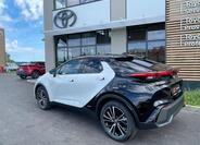 Toyota C-HR 9