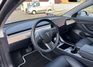 Tesla Model 3 20