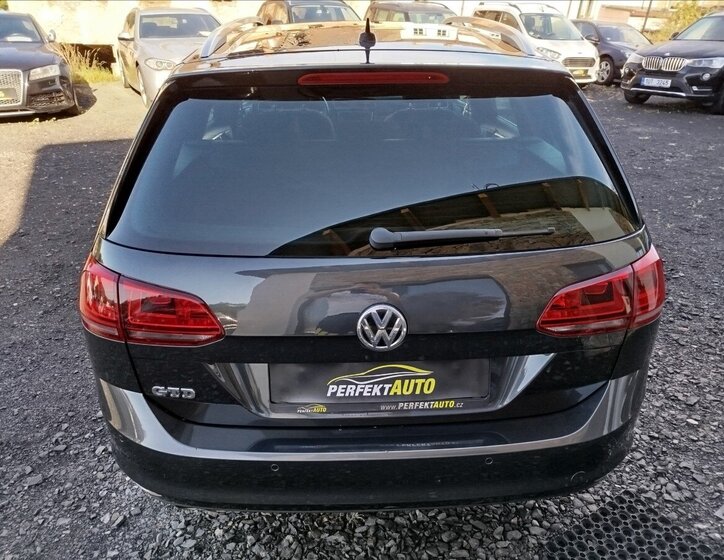 Volkswagen Golf Kombi 2,0 l 135 kw