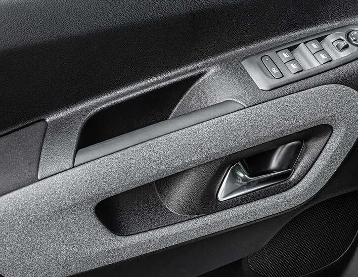 Peugeot Rifter MPV 1,5 l 0