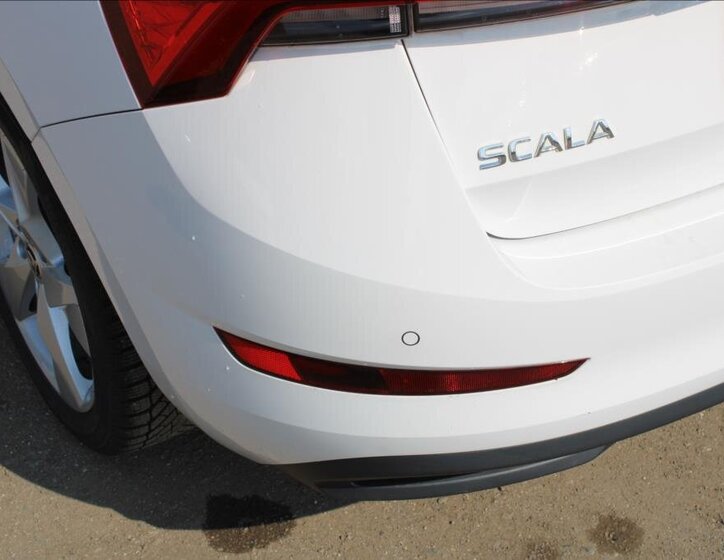 Škoda Scala Hatchback 1,5 l 110 kw