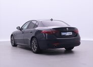 Alfa Romeo Giulia Sedan / Limuzína 2,1 l 110 kw