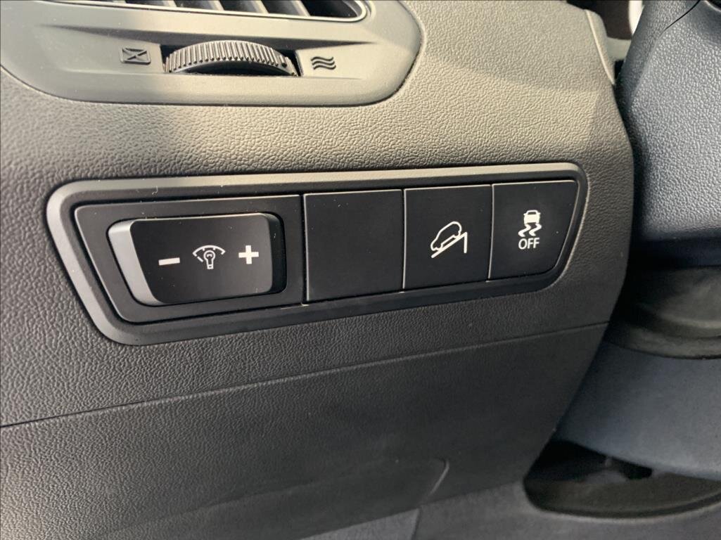 Hyundai ix35 SUV / Terénní 1,6 l 99 kw