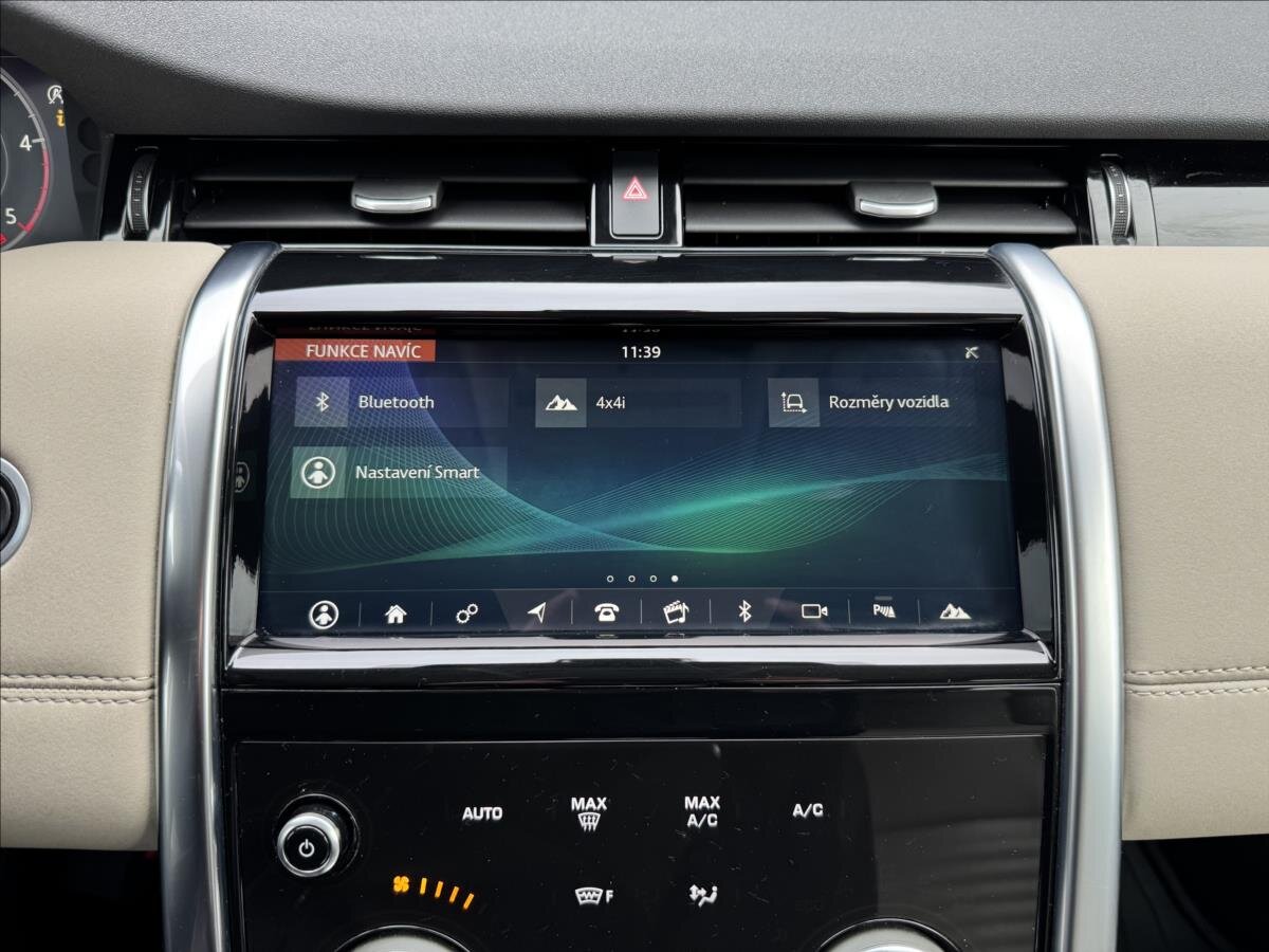 Land Rover Discovery Sport SUV 2,0 l 110 kw