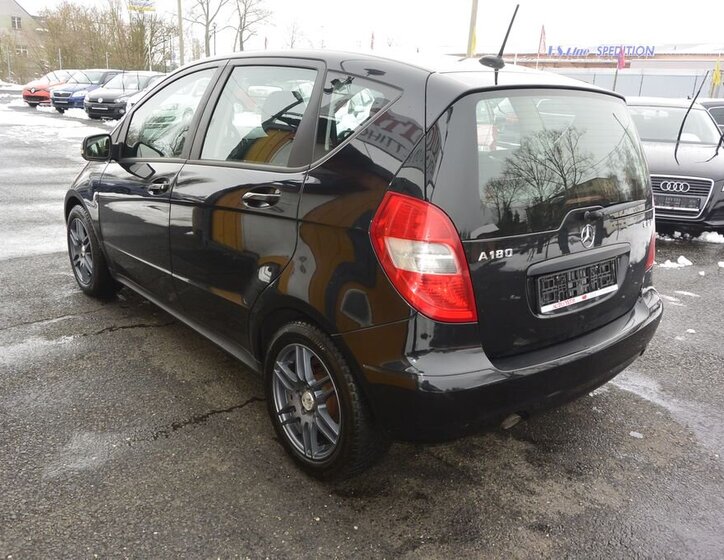 Mercedes-Benz Třídy A MPV 2,0 l 80 kw