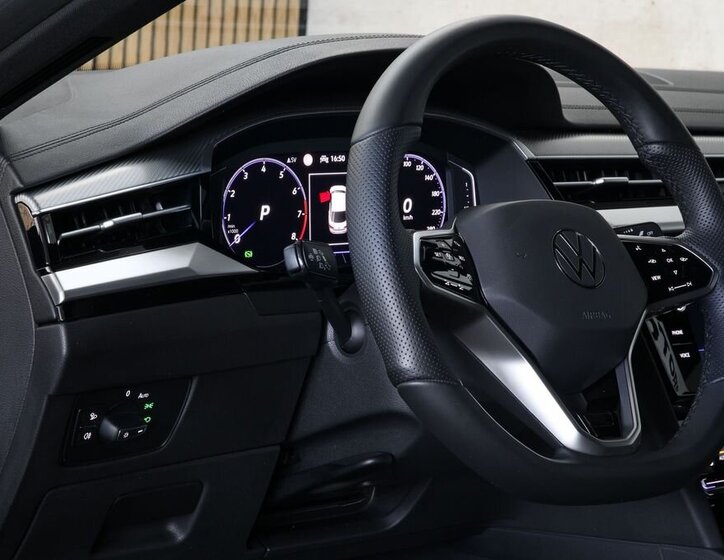 Volkswagen Arteon Liftback 2,0 l 206 kw