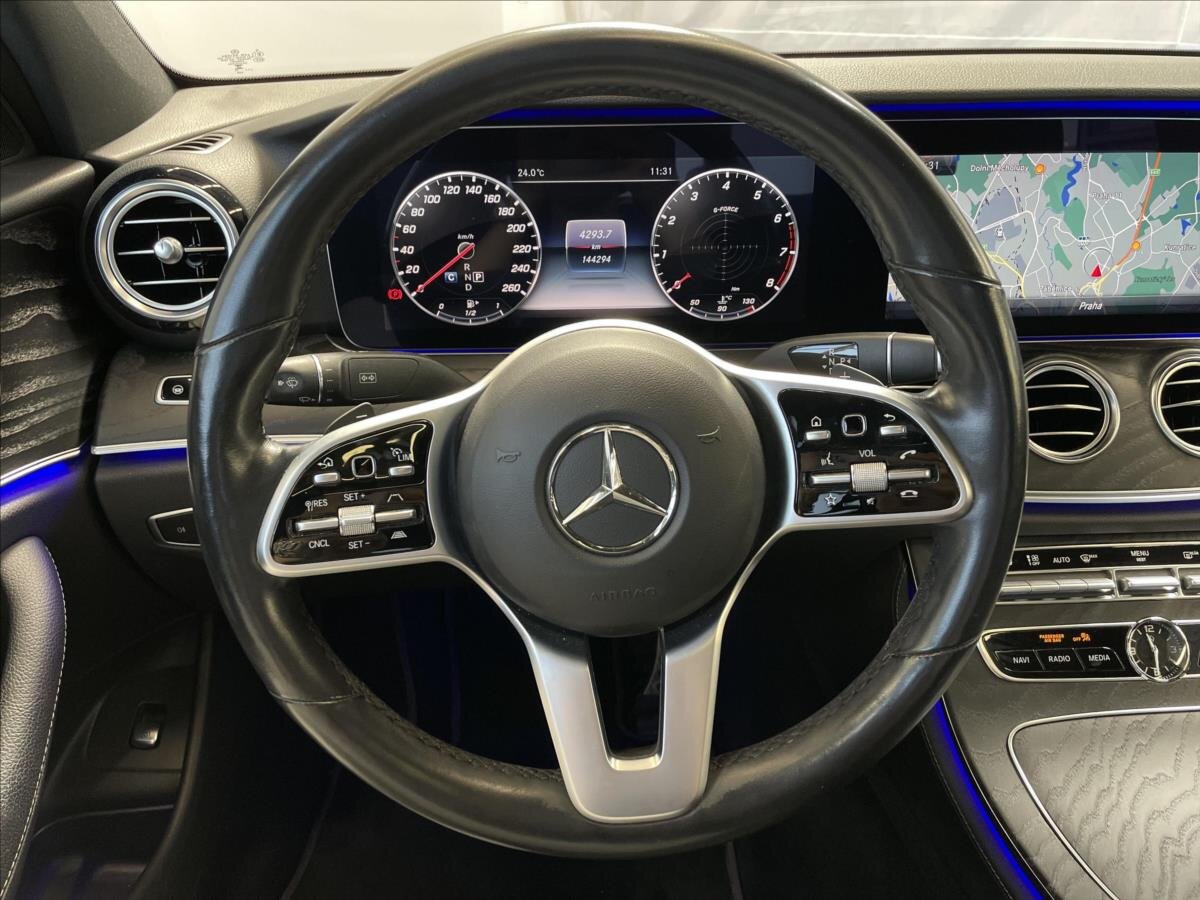 Mercedes-Benz Třídy E Sedan 3,0 l 270 kw