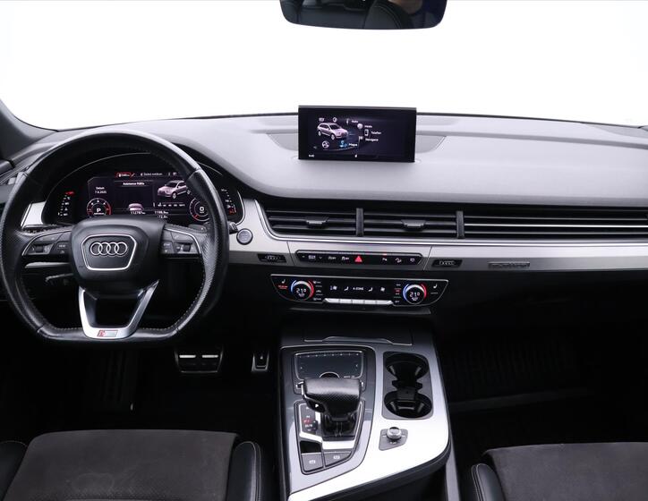 Audi Q7 41
