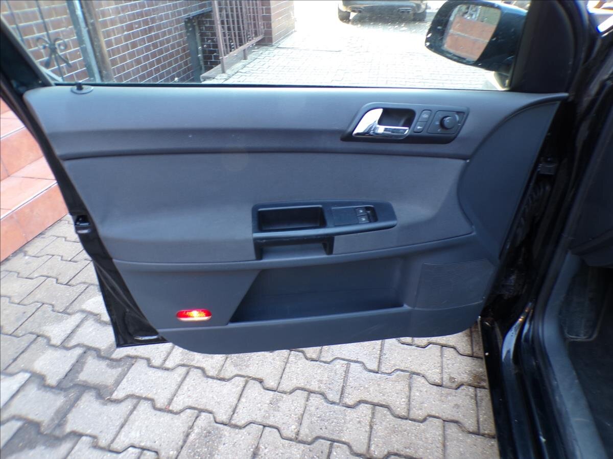 Volkswagen Polo Hatchback 1,2 l 47 kw