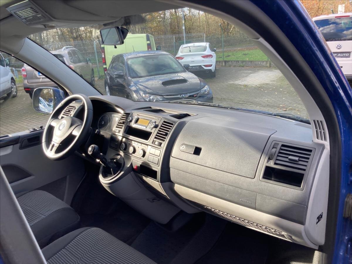 Volkswagen Caravelle