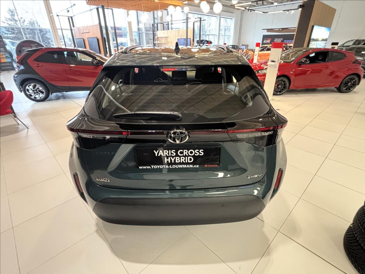 Toyota Yaris Cross SUV 1,5 l 85 kw