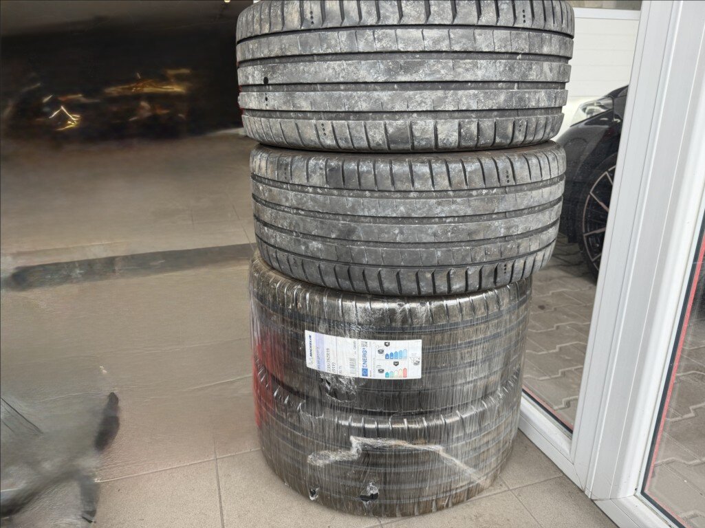 BMW Řada 2 Kupé 2,0 l 140 kw