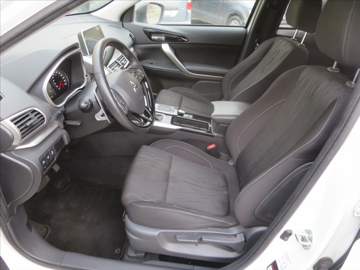Mitsubishi Eclipse Cross SUV / Terénní 2,3 l 109 kw