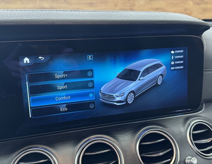 Mercedes-Benz Třídy E Kombi 2,9 l 243 kw