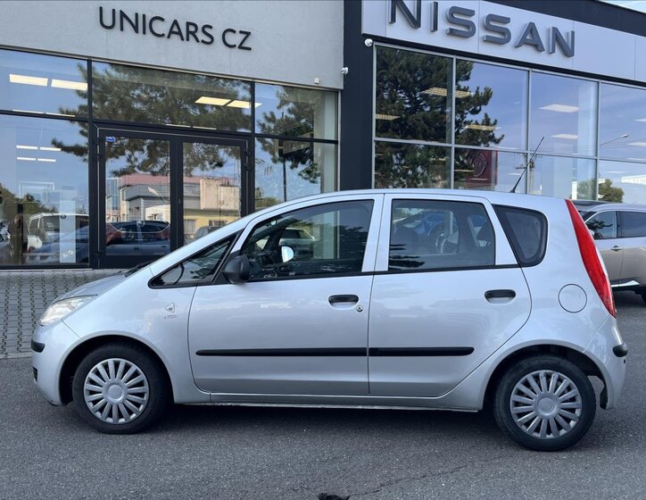 Mitsubishi Colt Hatchback 1,1 l 55 kw