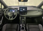 Toyota Corolla Cross 17