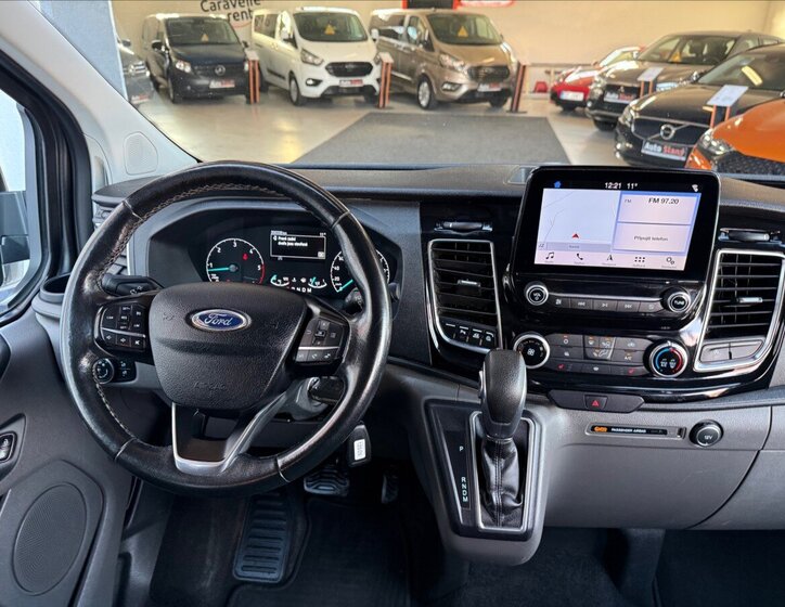 Ford Transit Custom 14