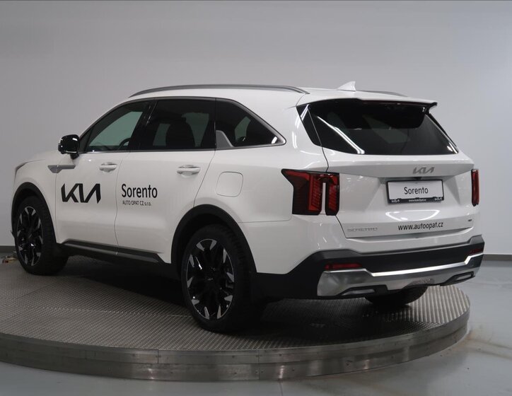 KIA Sorento SUV / Terénní 2,2 l 142 kw