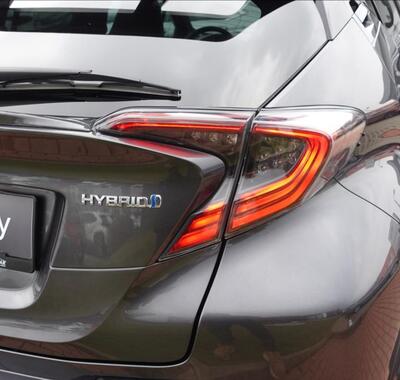 Toyota C-HR 35