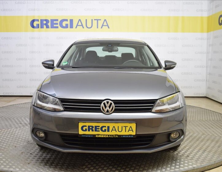 Volkswagen Jetta Sedan 1,2 l 77 kw