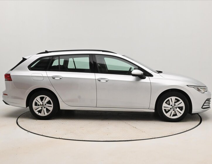 Volkswagen Golf Kombi 2,0 l 110 kw