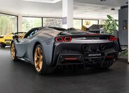 Ferrari SF90 4