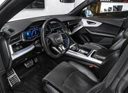 Audi SQ8 12