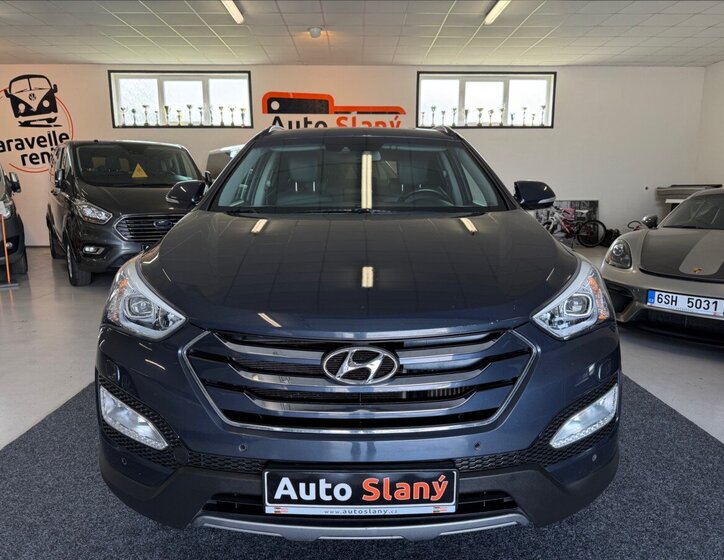 Hyundai Santa Fe SUV / Terénní 2,2 l 145 kw