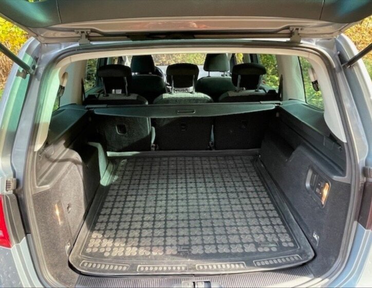 Volkswagen Sharan VAN-Minibus 0,0 103 kw