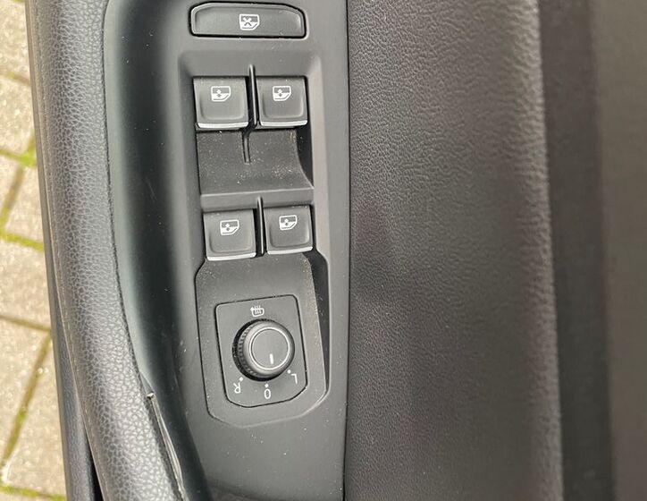 Volkswagen Passat 35