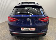 Alfa Romeo Stelvio 7