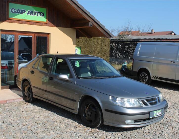 Saab 9-5 1