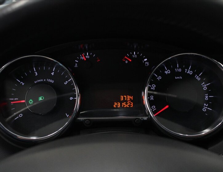 Peugeot 5008 MPV 1,6 l 88 kw
